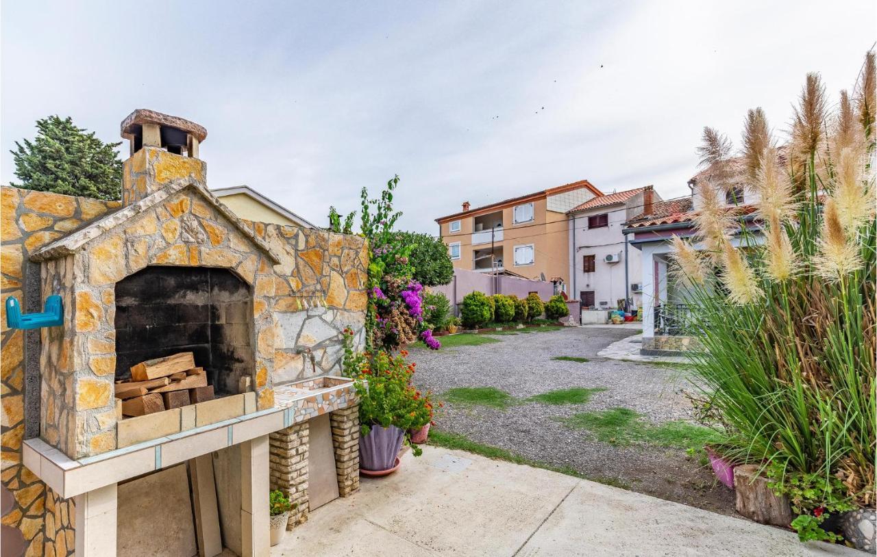 Nice Apartment In Premantura With Wifi Luaran gambar