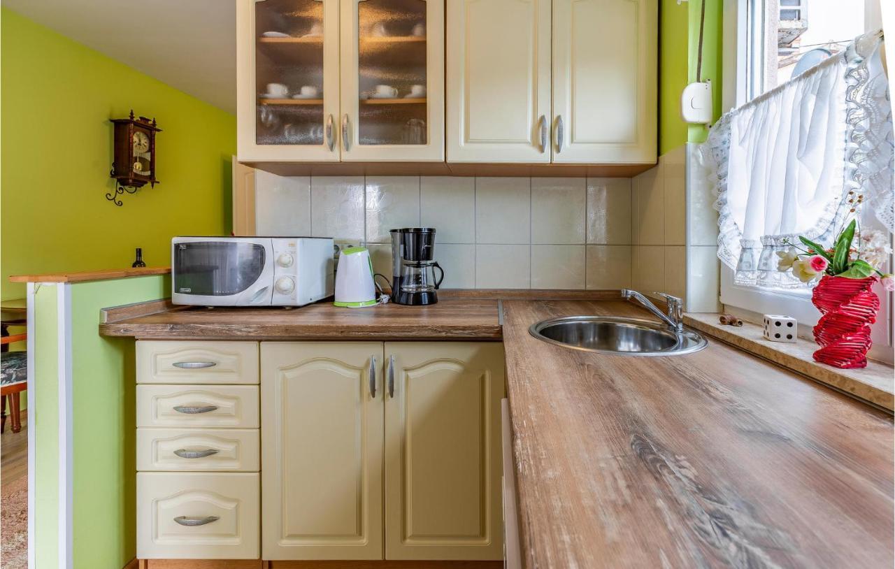 Nice Apartment In Premantura With Wifi Luaran gambar